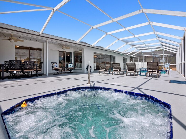 Waterloo - Cape Coral, Florida