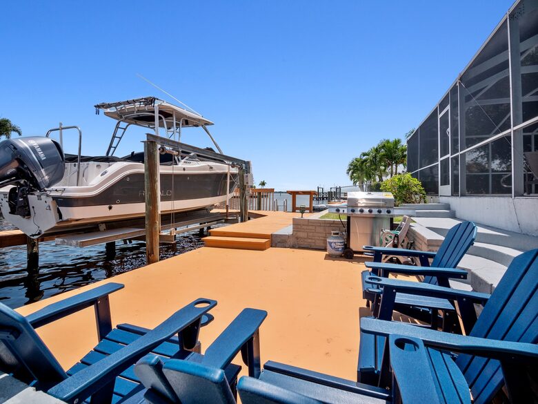 Waterloo - Cape Coral, Florida