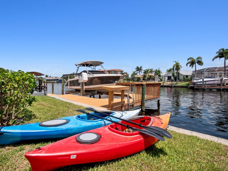 Waterloo - Cape Coral, Florida