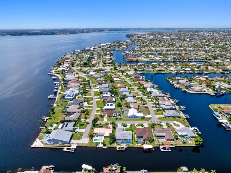 Waterloo - Cape Coral, Florida