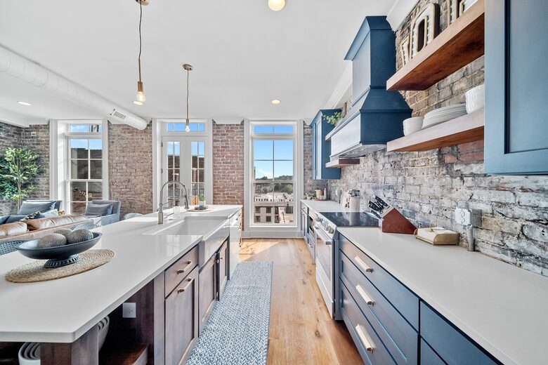 Knoxtopia | Brand-New Downtown Knoxville Apartment in Historic Century Building - Knoxville, Tennessee