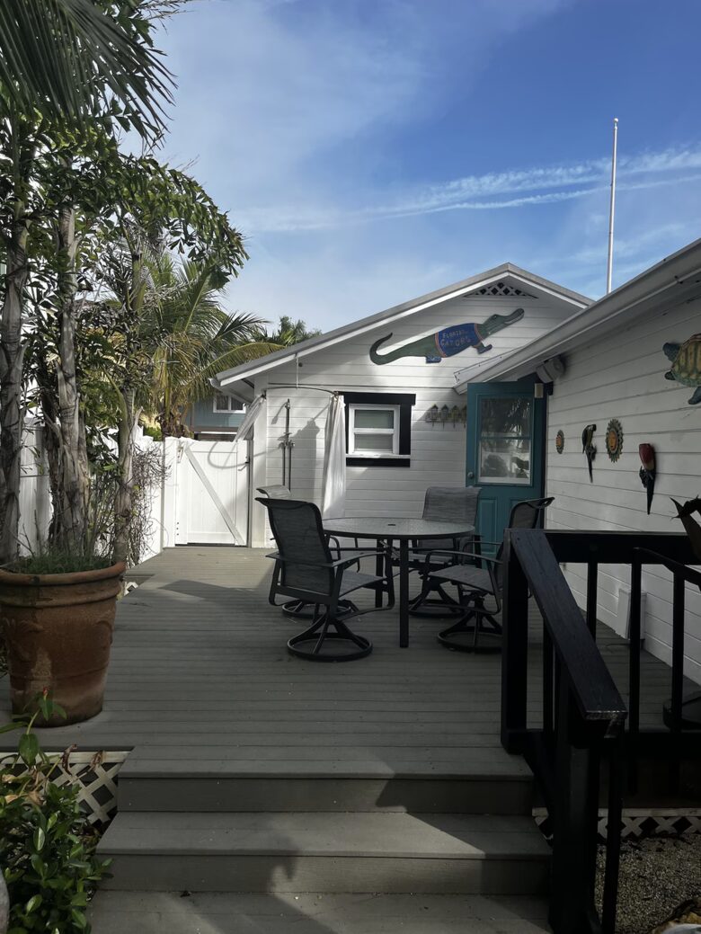 Beachside Bungalow - Bradenton Beach, Florida