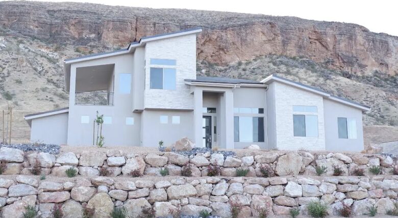 Spacious La Verkin Home | Near Zion National Park - La Verkin, Utah