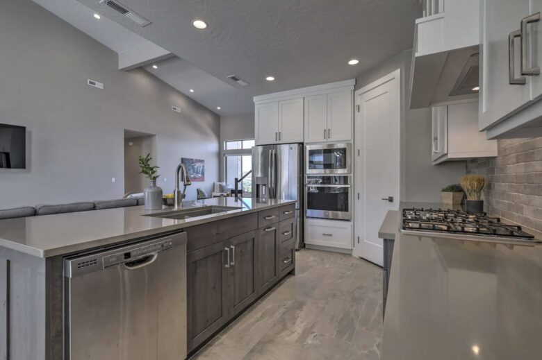 Spacious La Verkin Home | Near Zion National Park - La Verkin, Utah