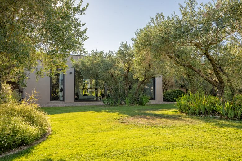 LA VILLA - Saint-Rémy-de-Provence, France