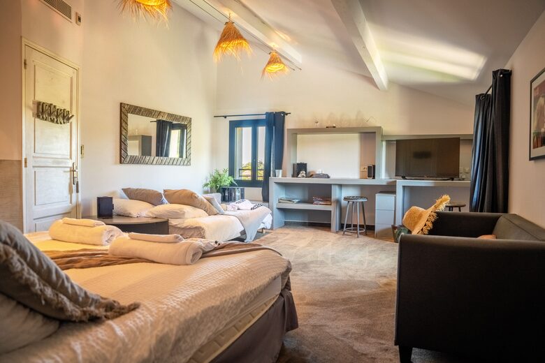 LA VILLA - Saint-Rémy-de-Provence, France