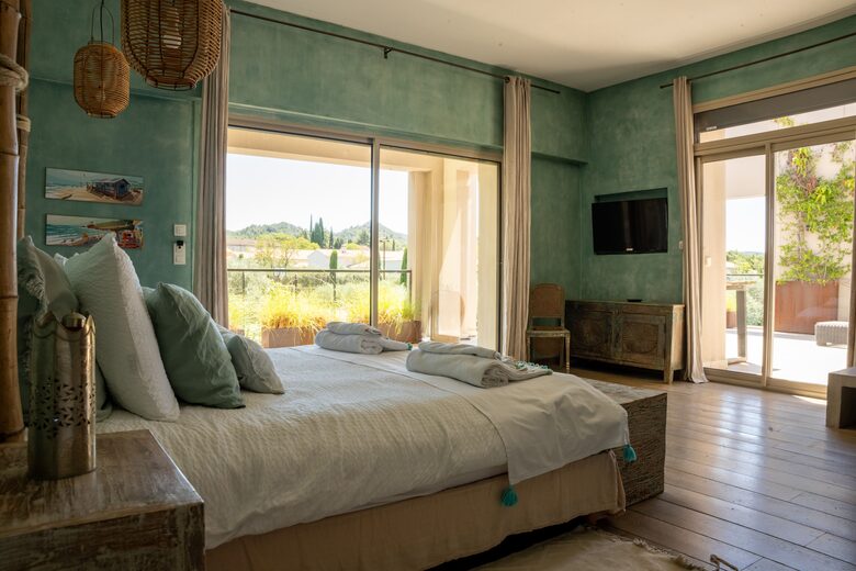 LA VILLA - Saint-Rémy-de-Provence, France