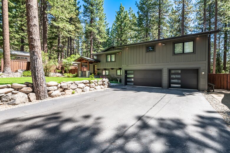 North Lake Tahoe Retreat - Incline Village, Nevada