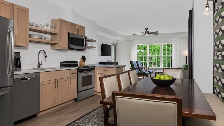 Marriott's Fairway Villas | Two Bedroom - Galloway, New Jersey