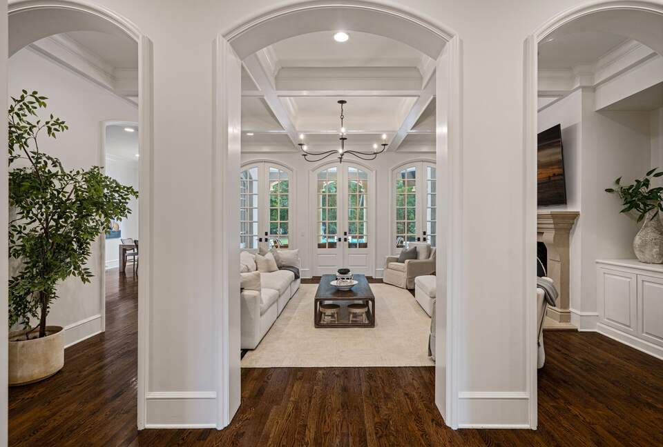 Charlotte Château - Charlotte, North Carolina