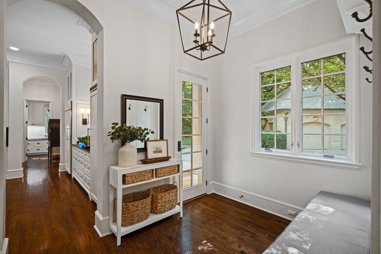 Charlotte Château - Charlotte, North Carolina