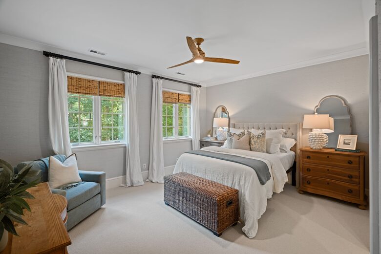 Charlotte Château - Charlotte, North Carolina