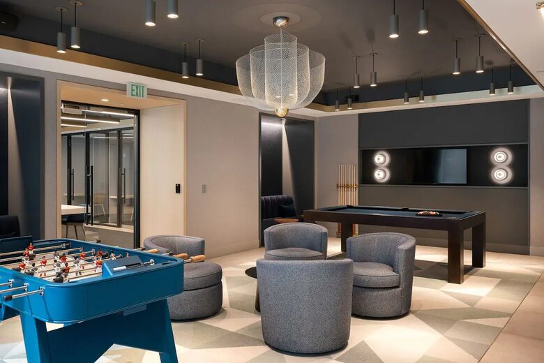Panoramic Penthouse: Stunning Views of Atlanta's Skyline - Atlanta, Georgia