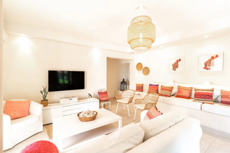 Peaceful, Private Greek House set in Olive Groves - Corfu, Greece