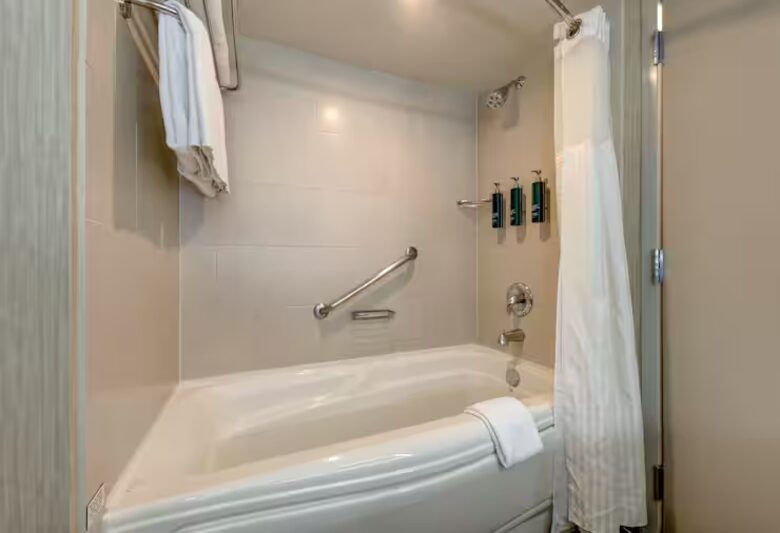 Hilton Whistler Resort & Spa | Adjoining Rooms - Whistler, Canada