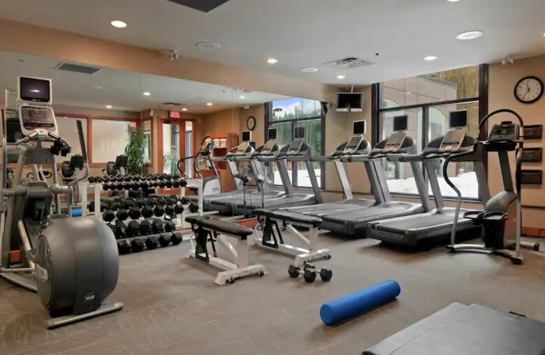 Hilton Whistler Resort & Spa | Adjoining Rooms - Whistler, Canada