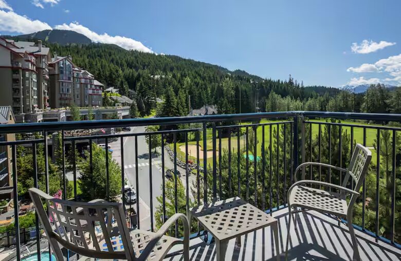 Hilton Whistler Resort & Spa | Adjoining Rooms - Whistler, Canada