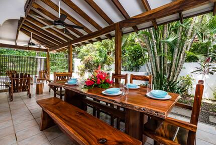 Casa Blanca Two: Serene Beach House Steps from Tamarindo's Surf - Tamarindo, Costa Rica