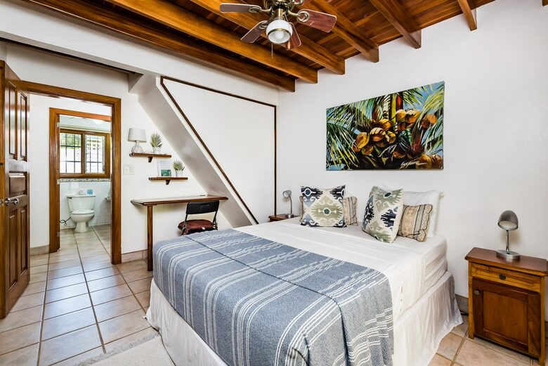 Casa Blanca Two: Serene Beach House Steps from Tamarindo's Surf - Tamarindo, Costa Rica