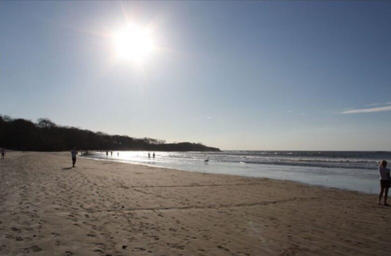 Casa Blanca Two: Serene Beach House Steps from Tamarindo's Surf - Tamarindo, Costa Rica