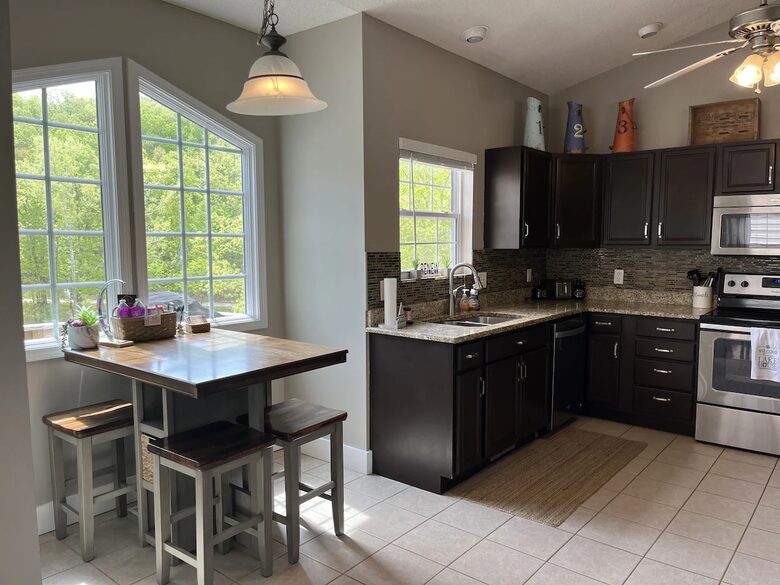 Beautiful Lakefront House - Osage Beach, Missouri