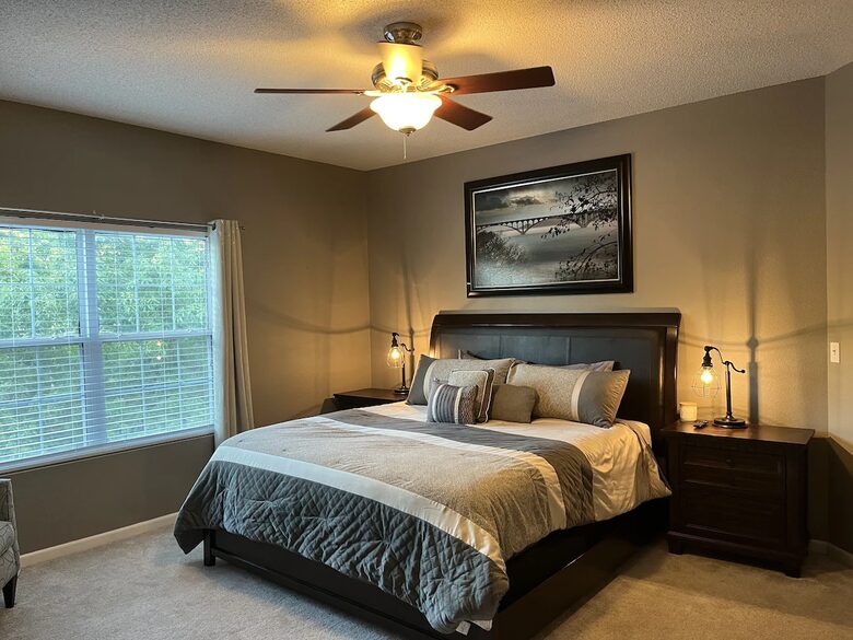 Beautiful Lakefront House - Osage Beach, Missouri