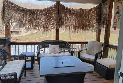Beautiful Lakefront House - Osage Beach, Missouri