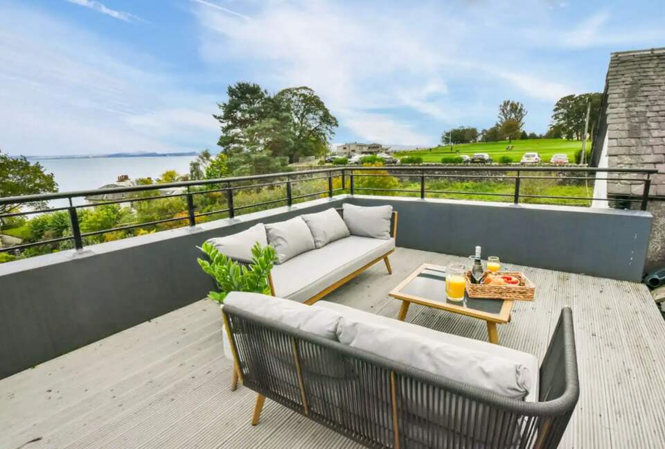 Seaside Luxury Escape - Aberdour, United Kingdom