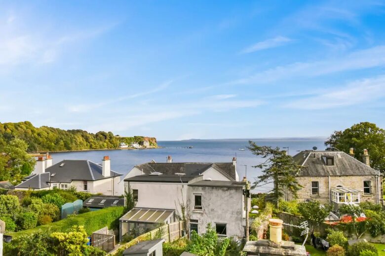 Seaside Luxury Escape - Aberdour, United Kingdom