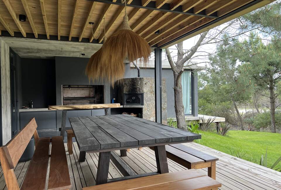 Como Pez En El Agua | Modern Beach House - Costa Esmeralda, Argentina