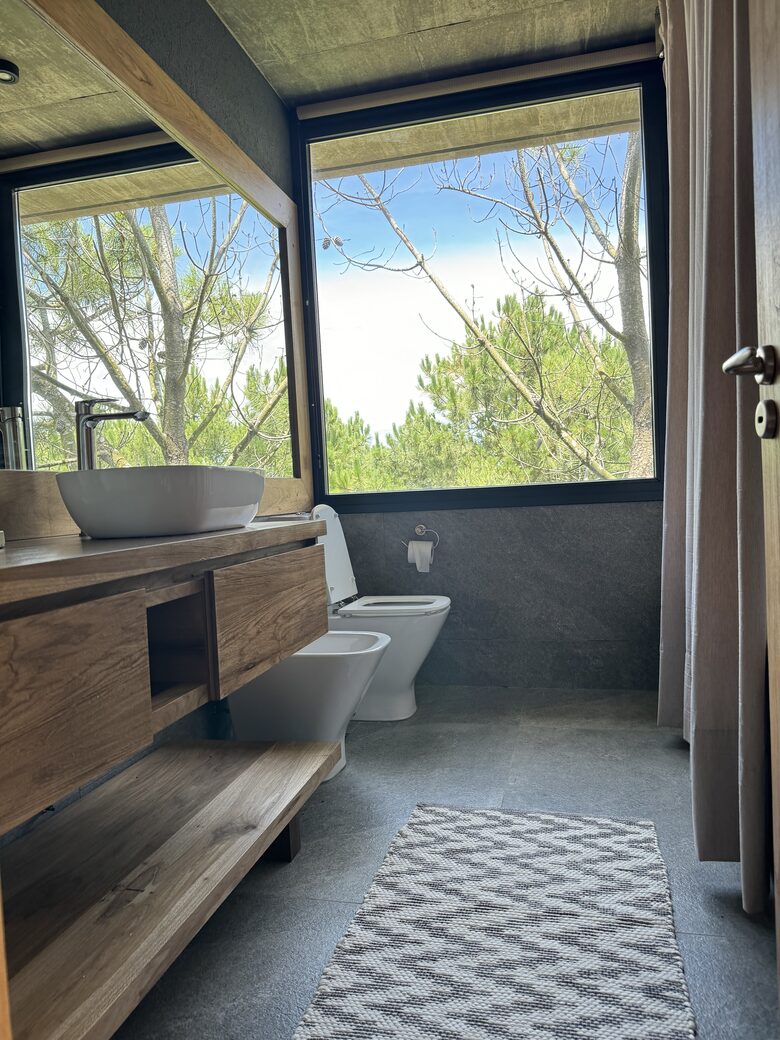 Como Pez En El Agua | Modern Beach House - Costa Esmeralda, Argentina