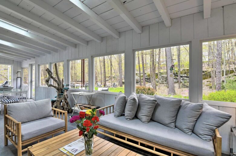 Casa Reál | Expansive Woodstock House w/ Hot Tub - Woodstock, New York