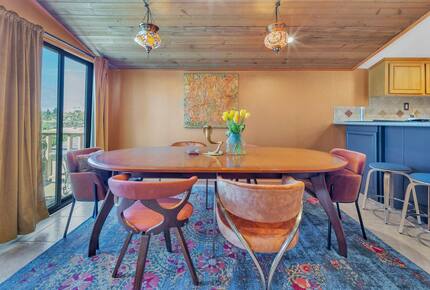 Azure Dream: Coastal Retreat Steps from the Beach - Solana Beach, California