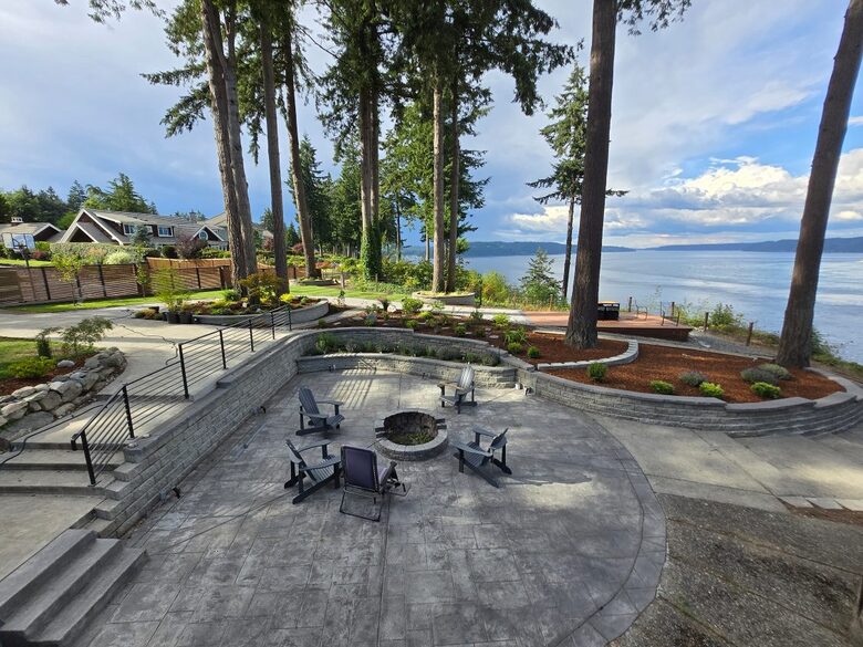 High Bluff Waterfront Contemporary Home in Gig Harbor - Gig Harbor, Washington