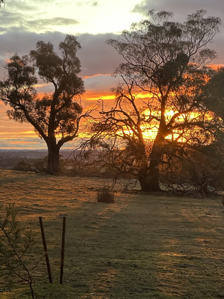 A Refined Country Escape Near Kyneton - Pipers Creek, Australia