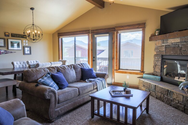 Timber Retreat | Walking distance to Lake Estes - Estes Park, Colorado