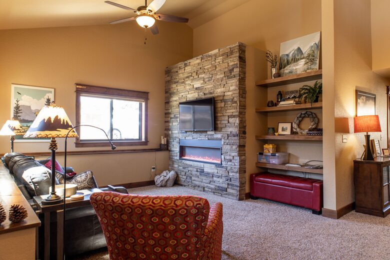 Timber Retreat | Walking distance to Lake Estes - Estes Park, Colorado