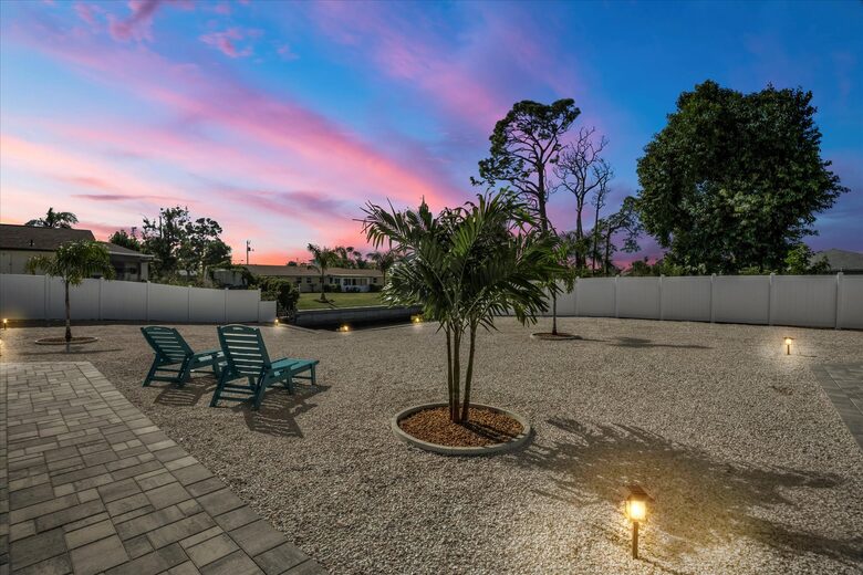 San Victoria Paraiso - Englewood, Florida