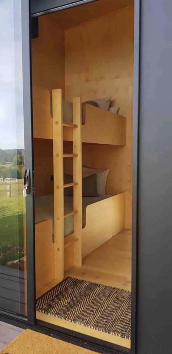Kurui Cabin | Noosa Hinterland Luxury Retreat - Cooroy, Australia