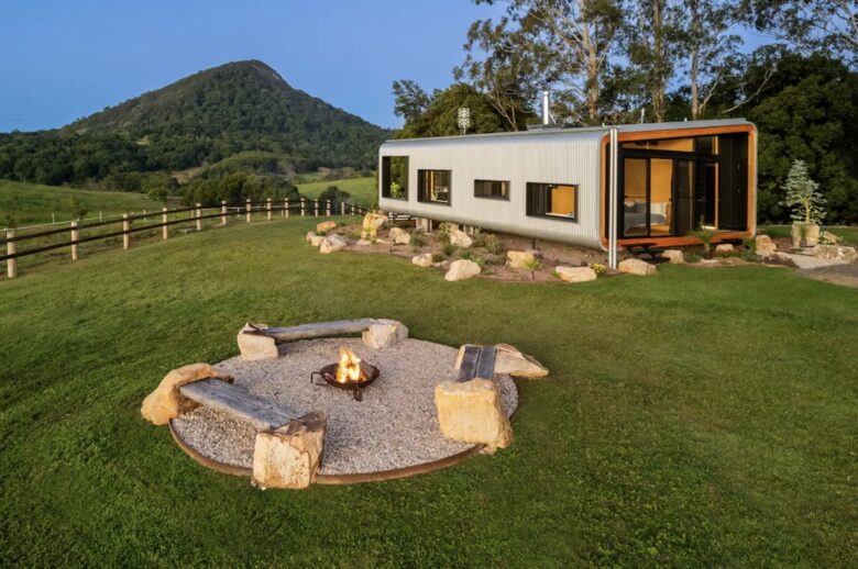 Kurui Cabin | Noosa Hinterland Luxury Retreat - Cooroy, Australia