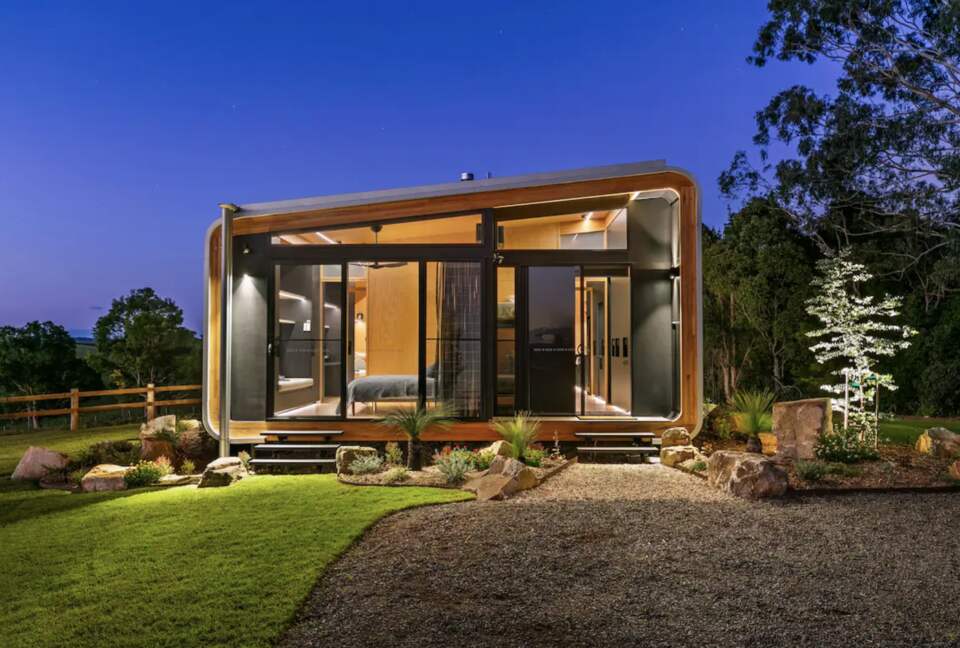 Kurui Cabin | Noosa Hinterland Luxury Retreat - Cooroy, Australia