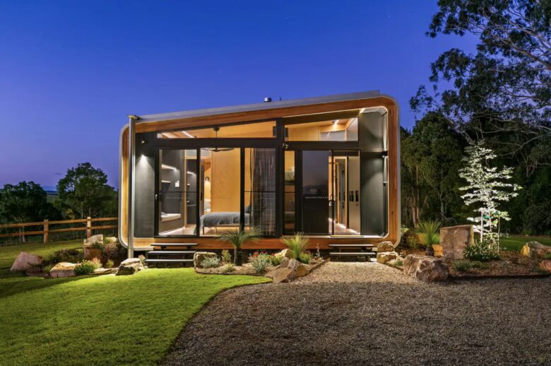 Kurui Cabin | Noosa Hinterland Luxury Retreat - Cooroy, Australia