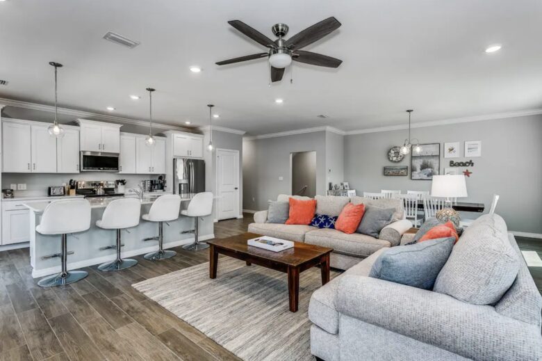 Pensacola Getaway | Golf Cart Included - Pensacola, Florida
