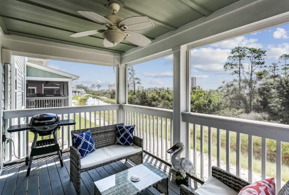 Pensacola Getaway | Golf Cart Included - Pensacola, Florida