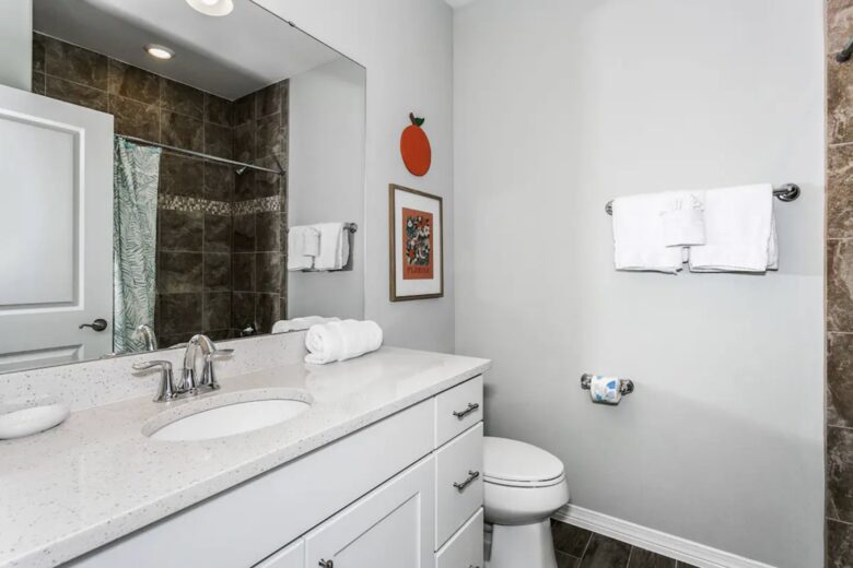 Pensacola Getaway | Golf Cart Included - Pensacola, Florida