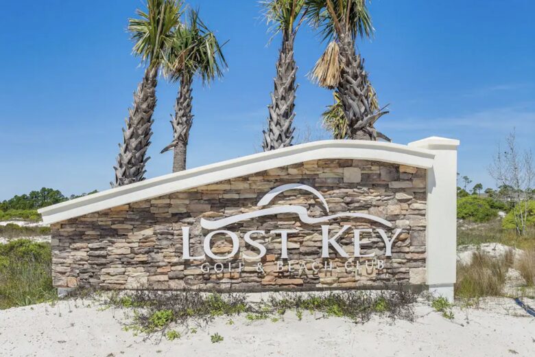 Pensacola Getaway | Golf Cart Included - Pensacola, Florida