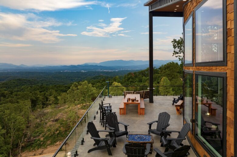 Skyline Sanctuary - Pigeon Forge, Tennessee