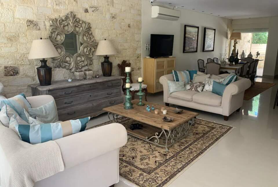 Beachfront Island Villa with Panoramic Aegean Views - Agios Isidoros, Greece