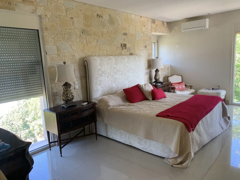 Beachfront Island Villa with Panoramic Aegean Views - Agios Isidoros, Greece