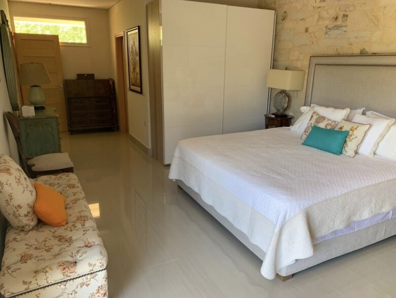 Beachfront Island Villa with Panoramic Aegean Views - Agios Isidoros, Greece